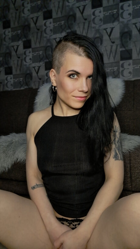 Crystalline freie nackt galerie