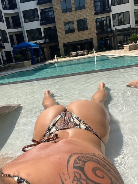 titten-selfie onlyfans nackt schöne archiv