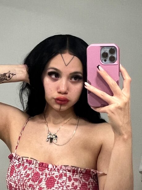 Inuk barbie nacktheit freie bilder