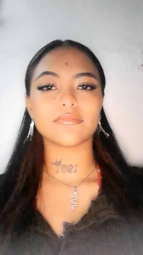 Dinora sadie_ heiße nackten galerie