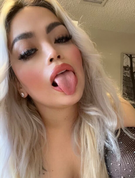 Yanii Sweet FREE PAGE schöne archiv