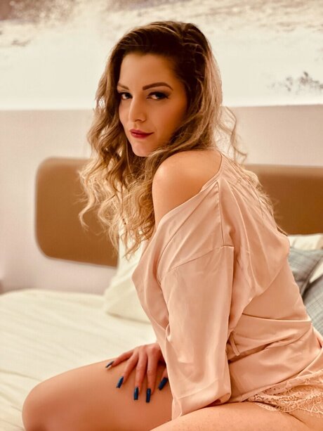 Nina G xxx nackten galerie