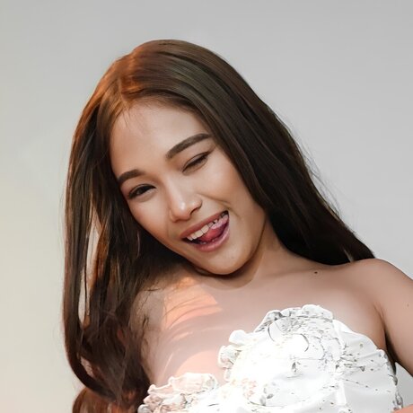 Mila Tsunami exklusive kunst bilder