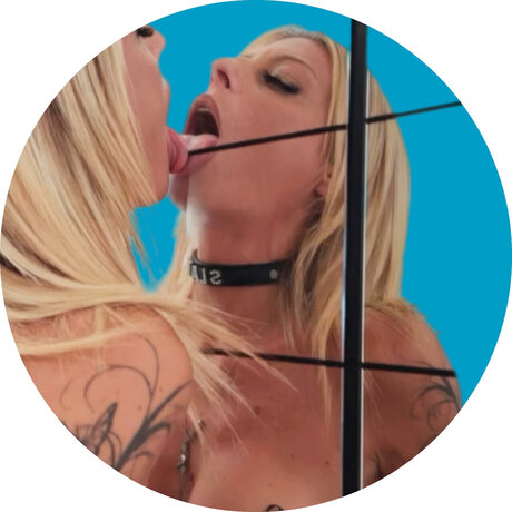 ilmondodiunaschiava pornostar schöne foto