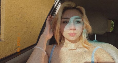 Lay baby nackten galerie