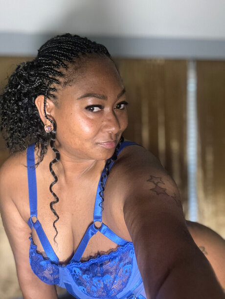 ElegantBrownie schauspielerin schöne galerien