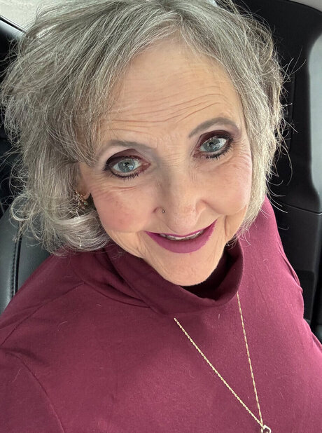 GILF Granny BBW Censha s Play site hd erotische fotos