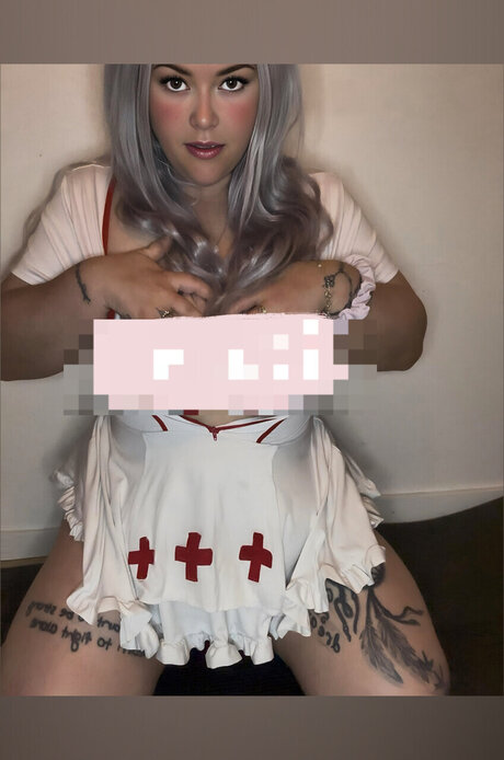 She s a beautiful mess sexy heiße galerie