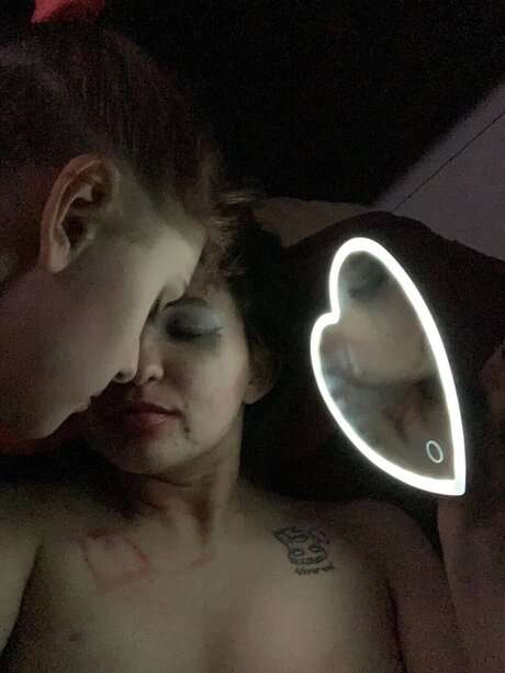 Fruity Gal Pals Inactive heiße freie fotos