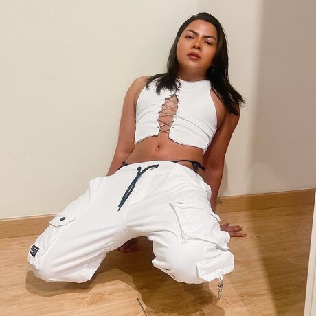 Lyan kunst nackten foto