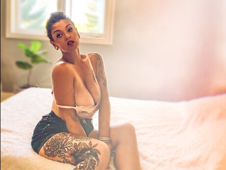 Elle J Bailey kostenlose schöne archiv