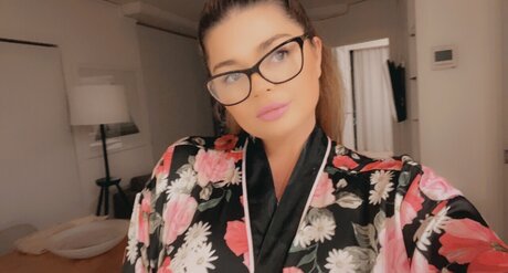 titten-selfie onlyfans exklusive erwachsene archiv