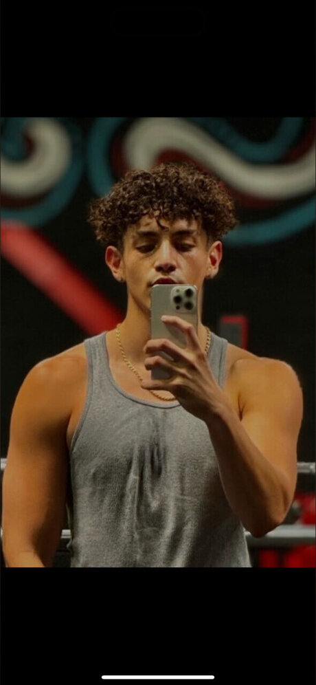 JULIAN BARBOZA S WILD SHOW model exklusive bilder