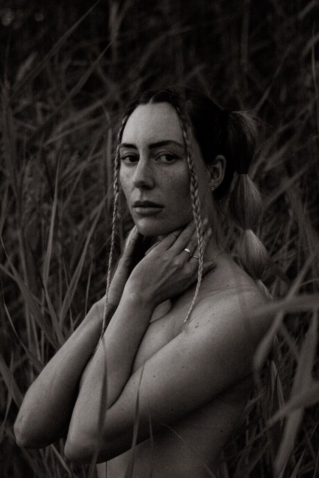 AlexisAria schöne erotische fotos