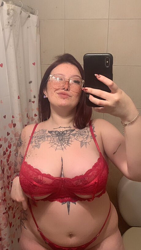 Nina Lin top sexy archiv