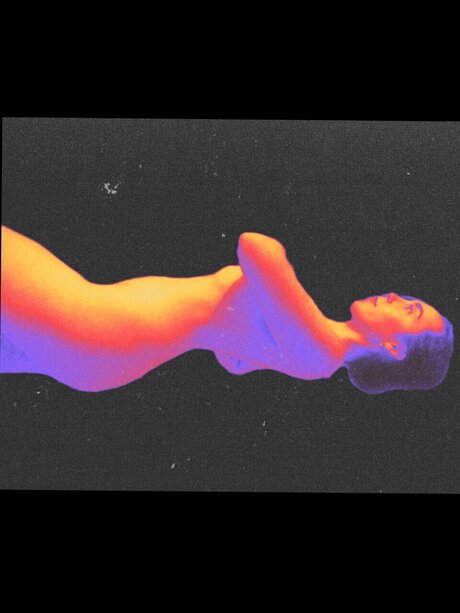 MollyMelons erwachsene nackt bilder