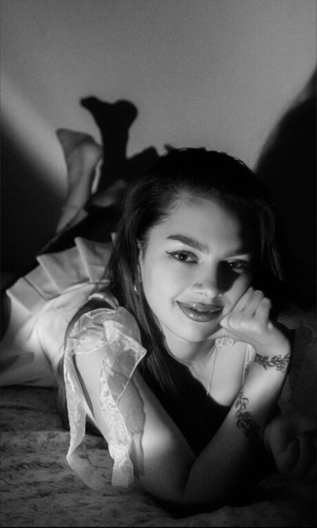 Kitty Fay nackte foto