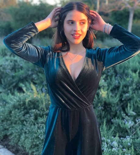 Yuval Hofesh model nackte galerie