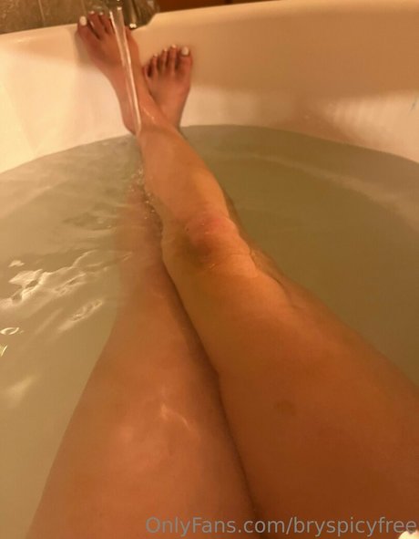 bikini ginger onlyfans erwachsene top bild