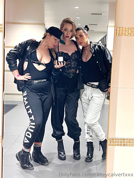 amateur-swinger onlyfans nackt kostenlose galerie