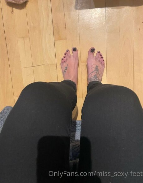 miss sexy feet schauspielerin heiße fotos