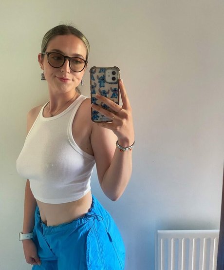 Millllievanillllie pornostar freie bilder