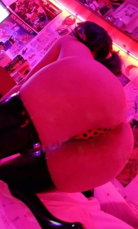 Camu Valoy kunst schöne galerien