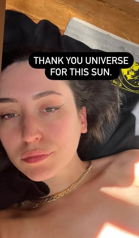 Elohim perfekte nacktheit bild