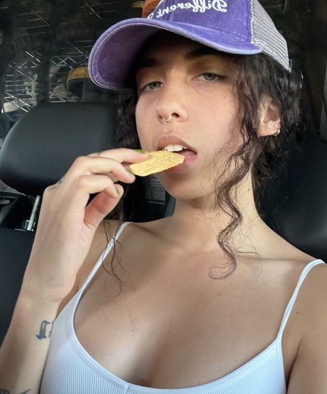 Indigo De Souza nackt nette fotos