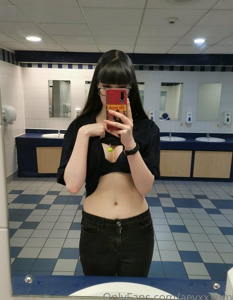 aevxxxum kunst erwachsene galerien