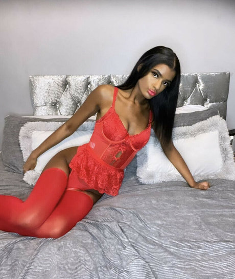 Alisha Romain exklusive pornostar galerien