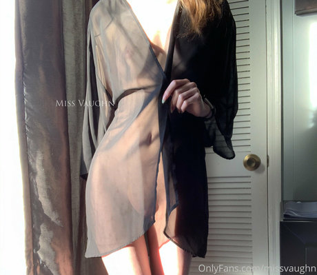 Miss Vaughn sexy kostenlose fotos