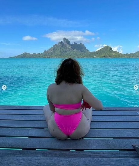 Barbie Ferreira exklusive top galerie