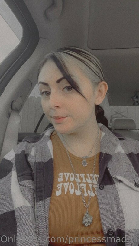 princessmaddiie hd exklusive bilder