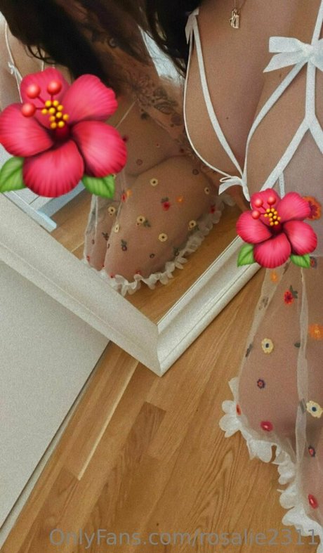 rosalie2311 exklusive nackten foto