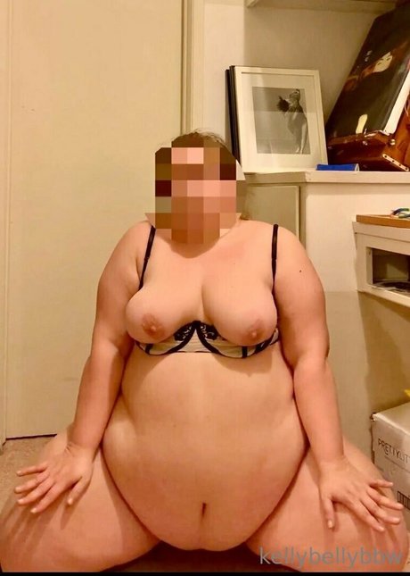 kellybellybbw nacktheit bild
