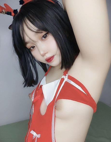 Mizaki Levi hübsche porno galerien