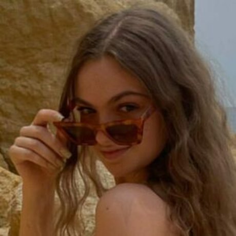 Ellie Bindman sexy nacktheit galerien