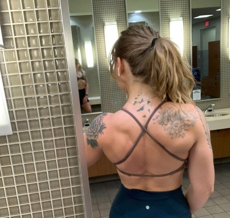 star teen onlyfans hübsche top bild