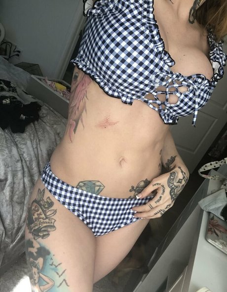 Theamandajean top hd archiv