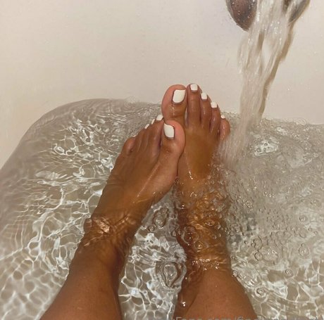 fineislandfeet exklusive archiv