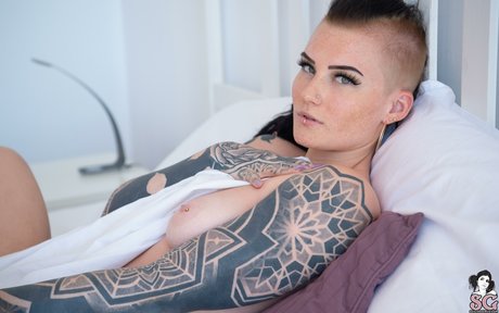 schwarze mädchen mit großem hintern nur fans beste akt bild