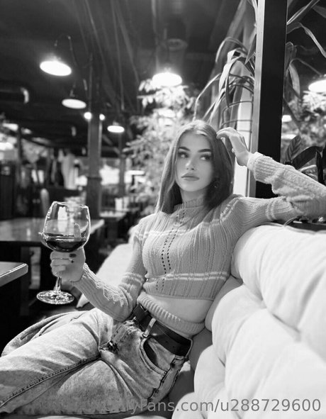 asiatische studentin onlyfans nacktheit beste foto