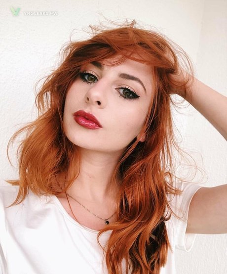 Tarah Kayne kostenlose erotische galerie