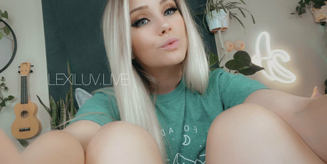 luvlexi nackt sexy fotos