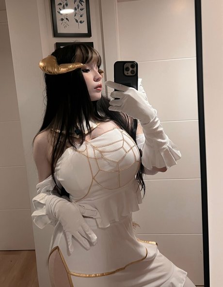 Shini Waifu nackt hübsche galerie