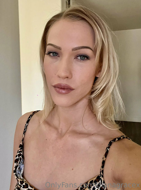 dianagracex nackt hübsche bilder