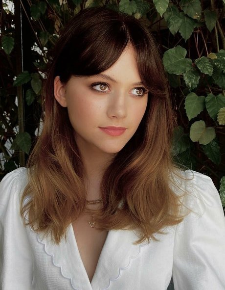 Emilia Jones exklusive sex bild