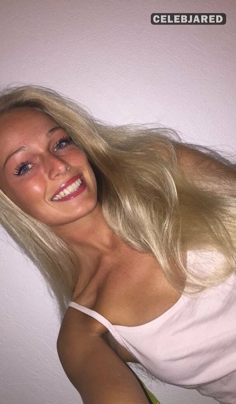 Frederikke Bach pornostar xxx galerie