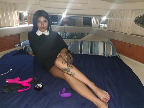 Soy Tu Santa 23 kunst erwachsene galerie